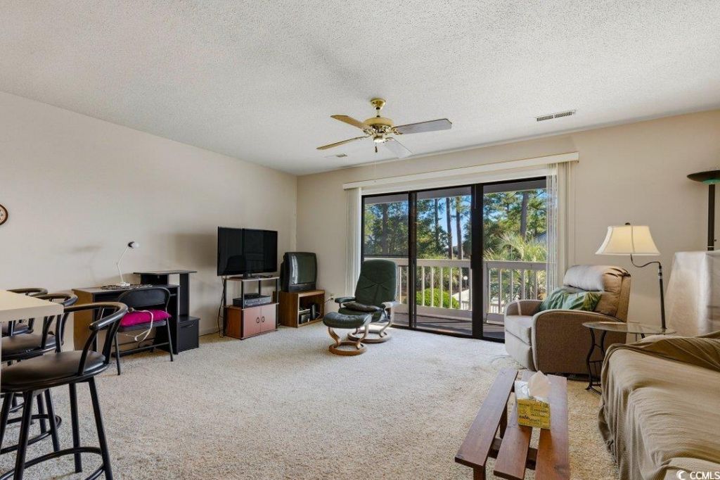 3700 Golf Colony Lane Photo 9