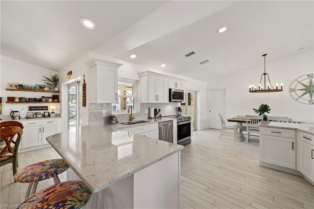 3504 SW 6th St, Cape Coral, FL 33991 Photo