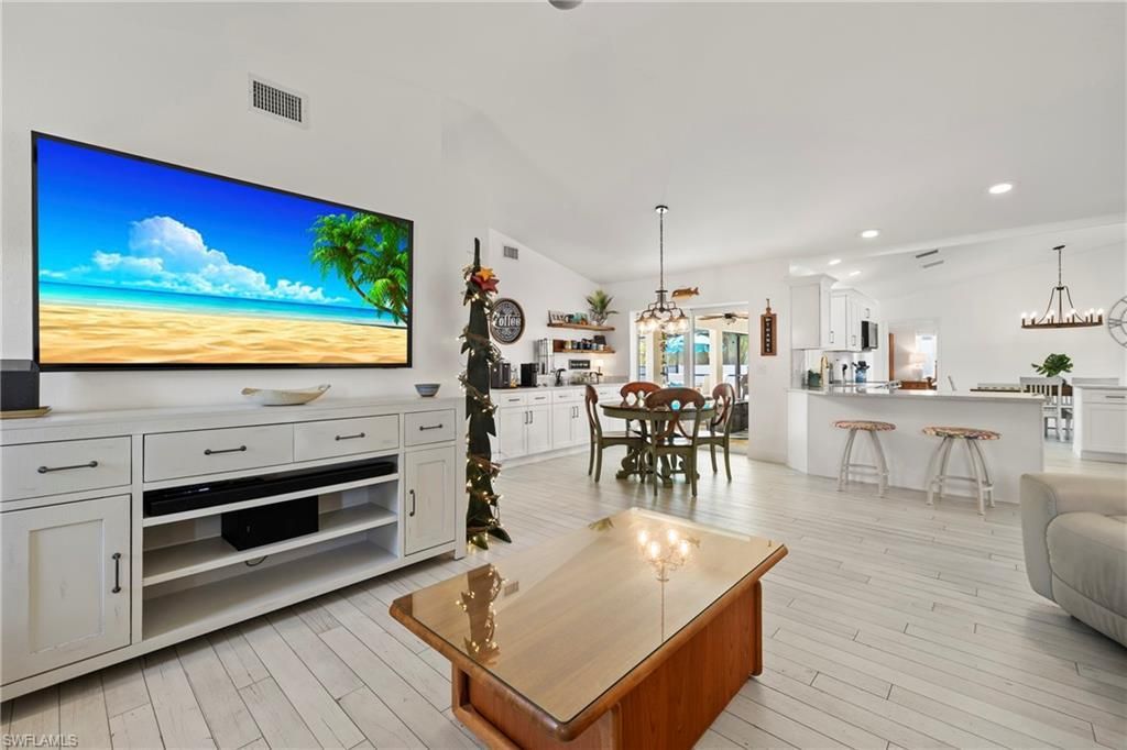 3504 SW 6th St, Cape Coral, FL 33991 Photo