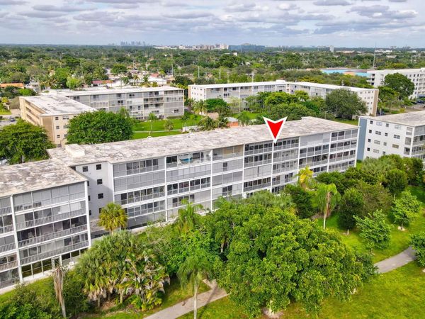 4800 Hillcrest Lane, Unit 503, Hollywood, FL 33021