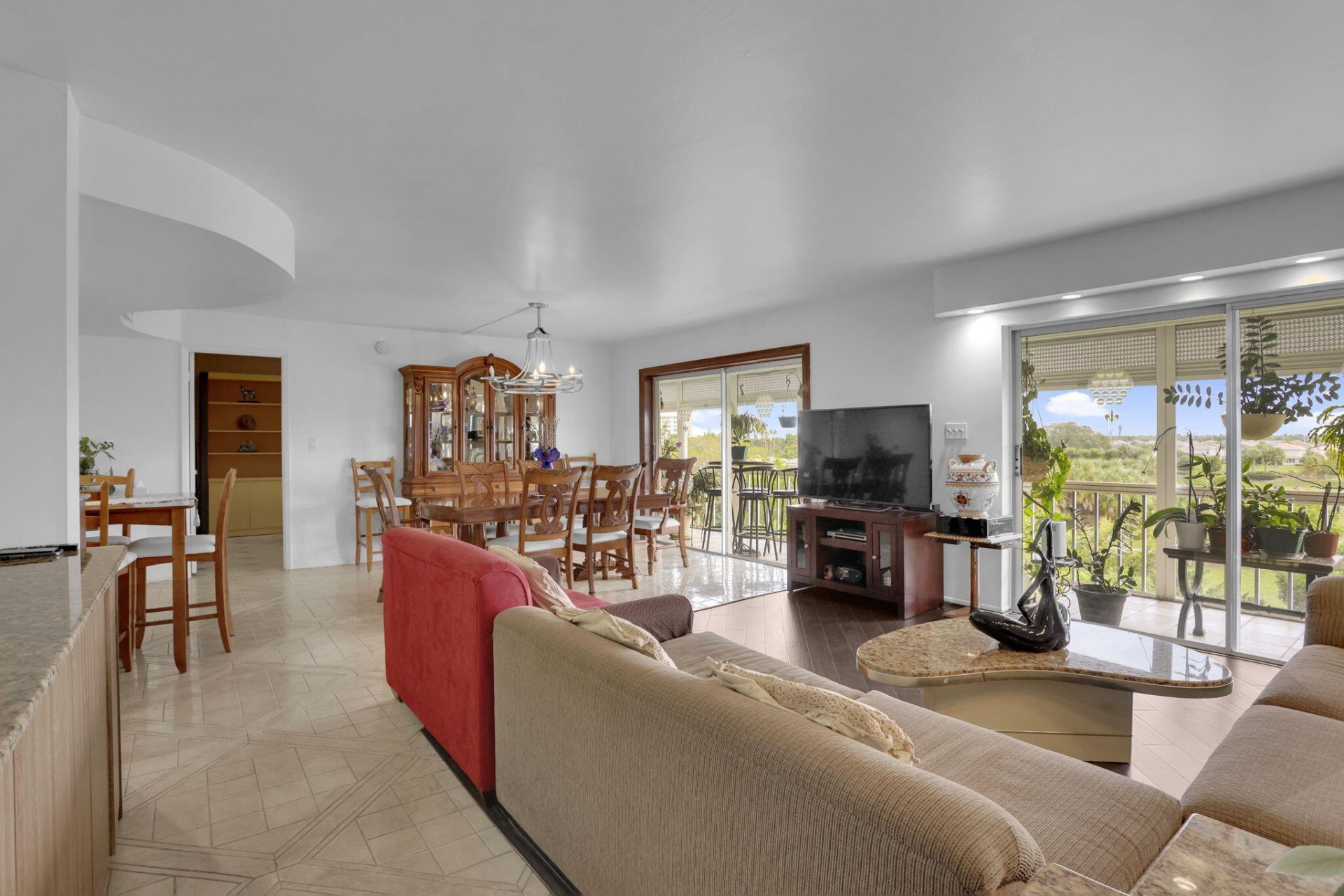 4800 Hillcrest Lane, Unit 503, Hollywood, FL 33021 Photo