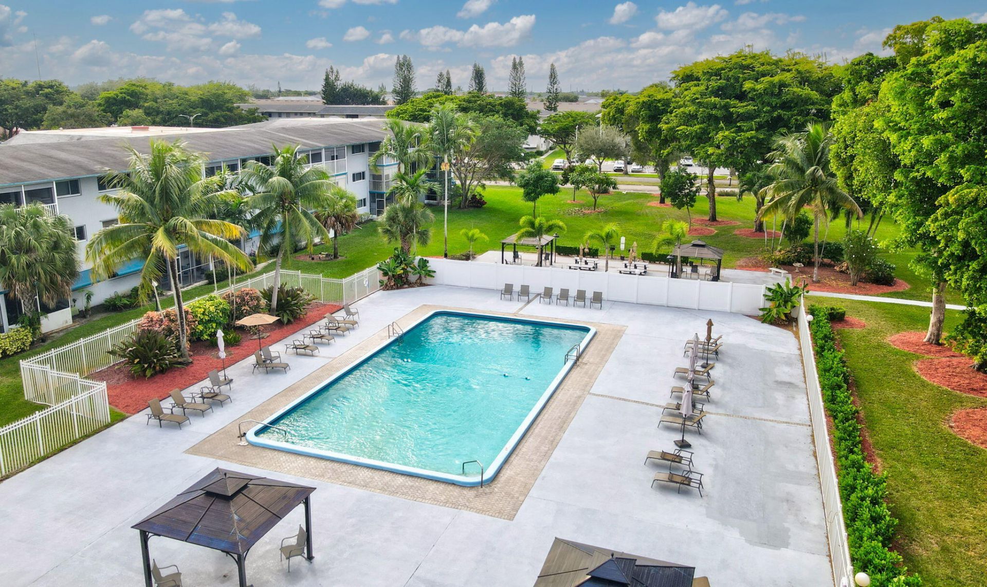 4800 Hillcrest Lane, Unit 503, Hollywood, FL 33021 Photo