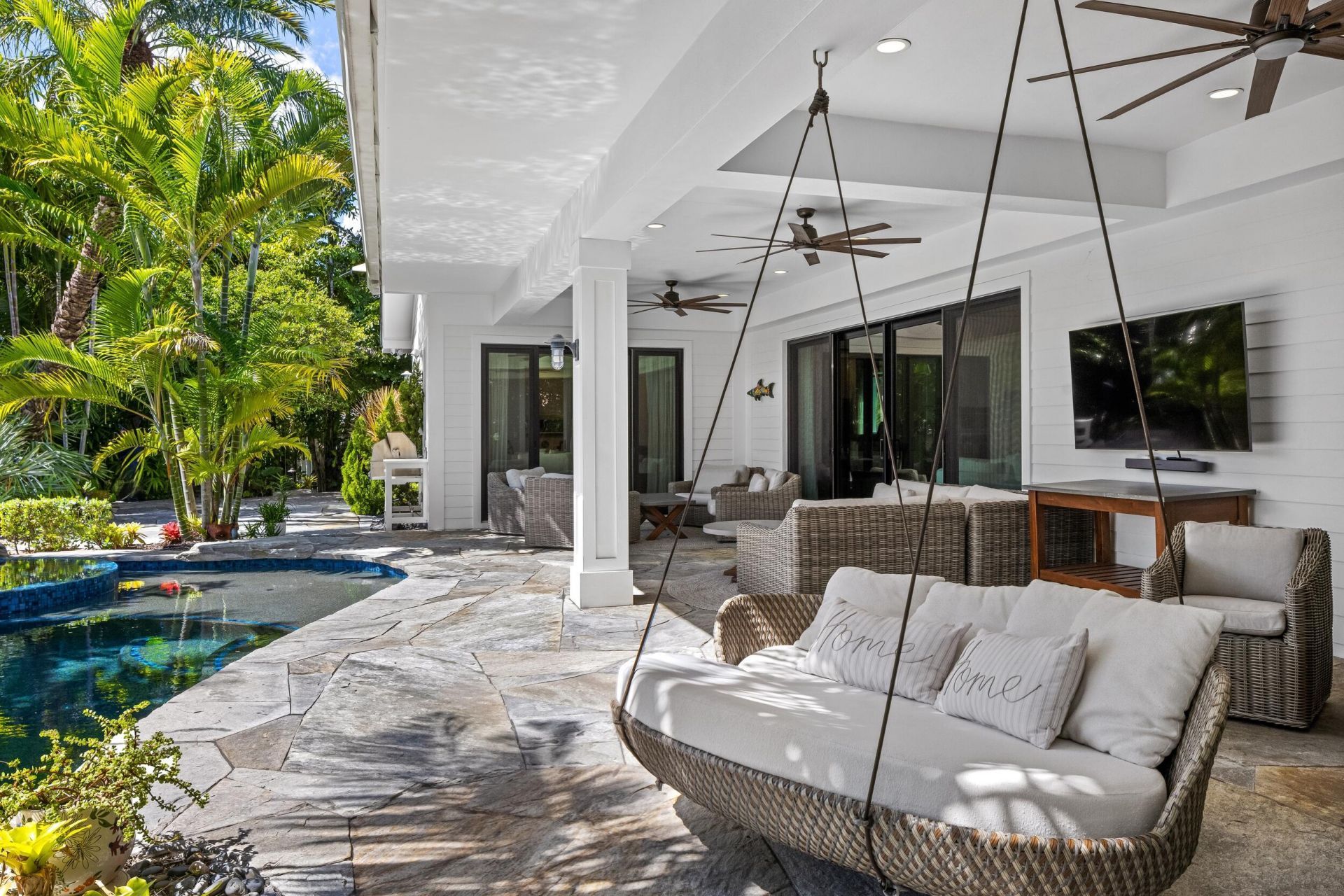 940 Greenbriar Drive, Boynton Beach, FL 33435 Photo