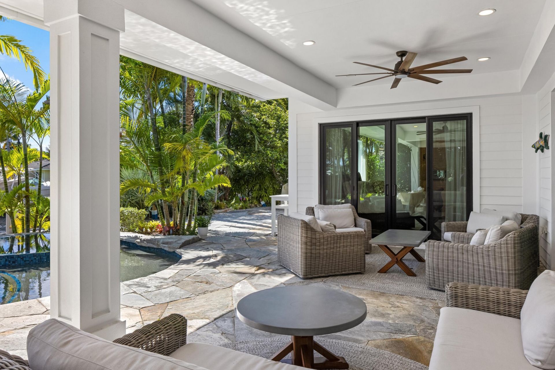 940 Greenbriar Drive, Boynton Beach, FL 33435 Photo