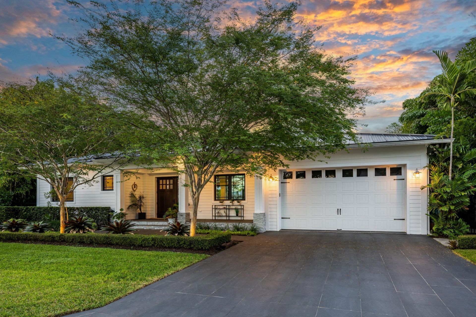 940 Greenbriar Drive, Boynton Beach, FL 33435 Photo