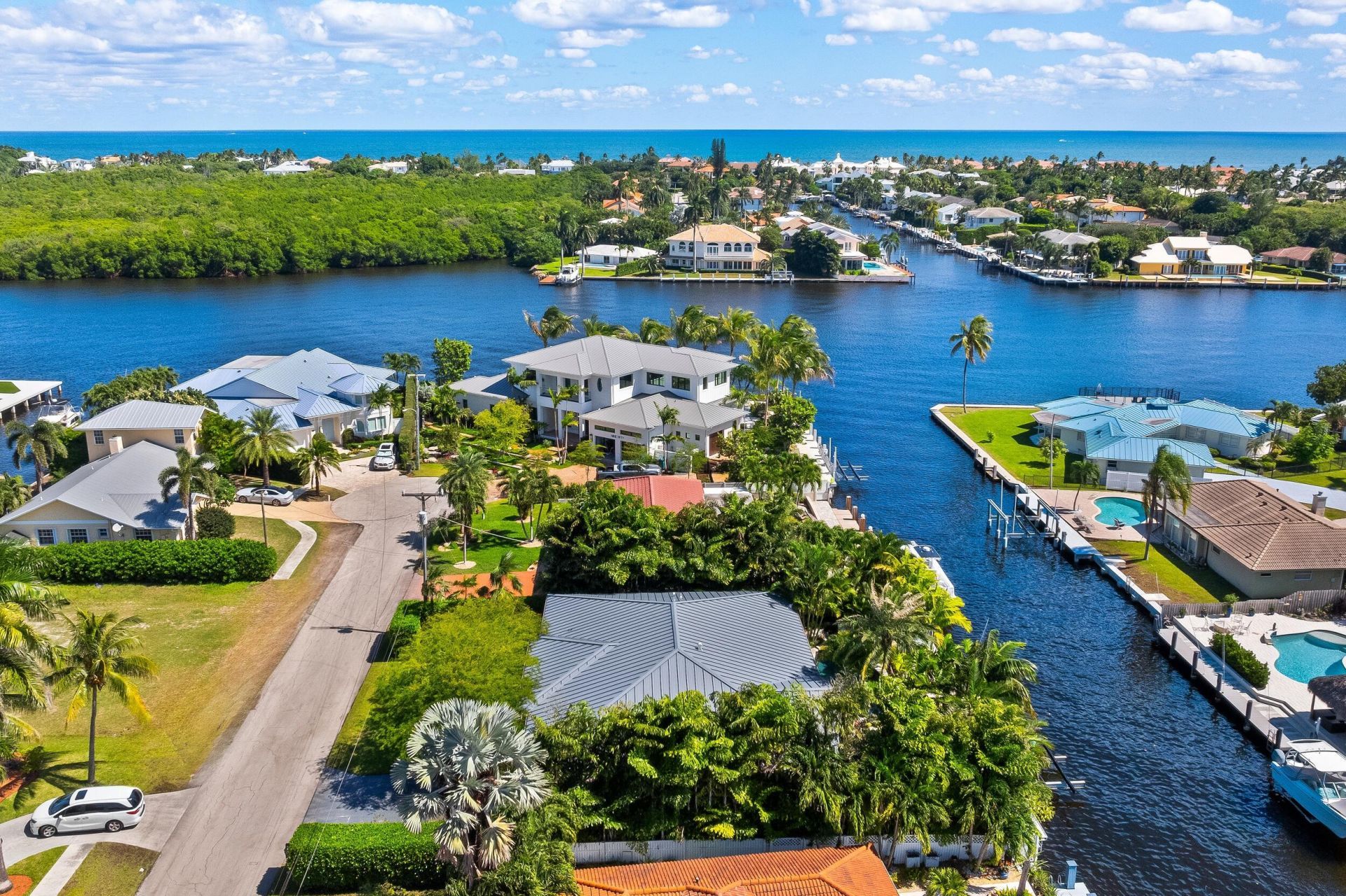 940 Greenbriar Drive, Boynton Beach, FL 33435 Photo