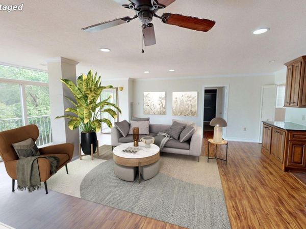 1414 Continental Drive , Chattanooga, TN 37405