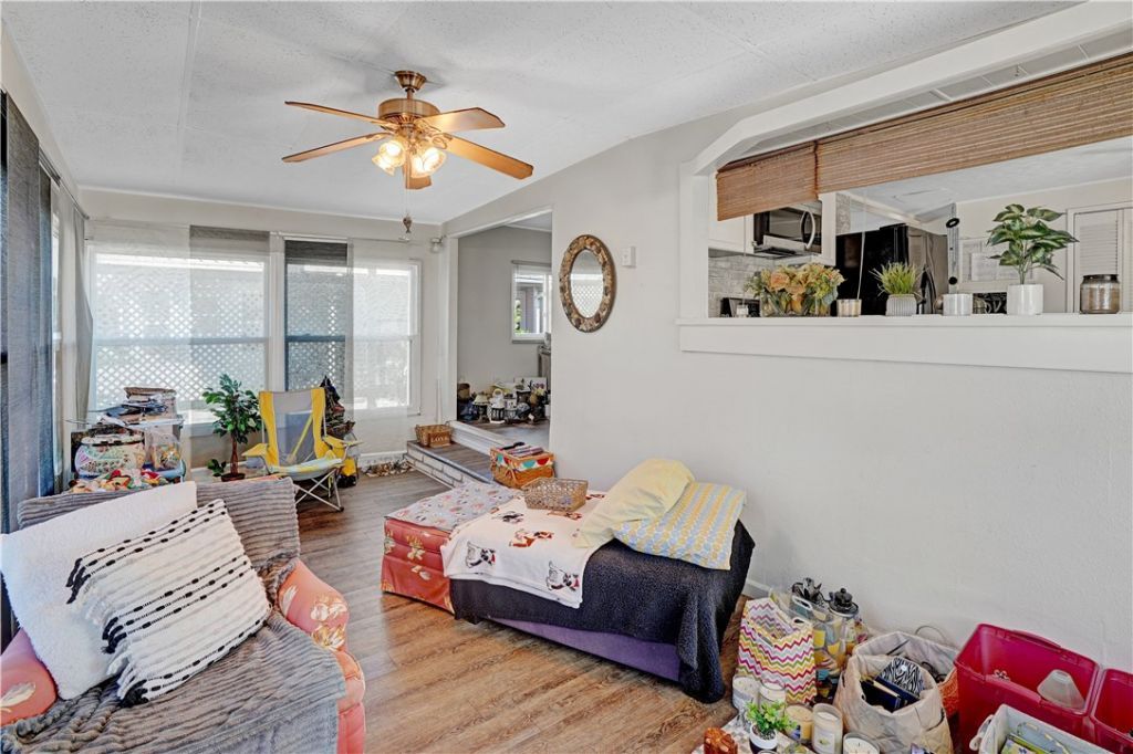 921 Laurel Circle, Sebastian, FL 32976 Photo