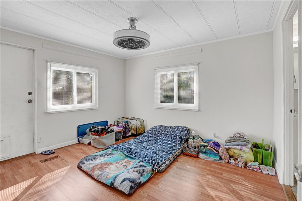 921 Laurel Circle, Sebastian, FL 32976 Photo