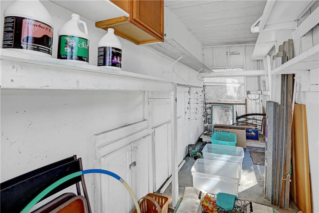 921 Laurel Circle, Sebastian, FL 32976 Photo