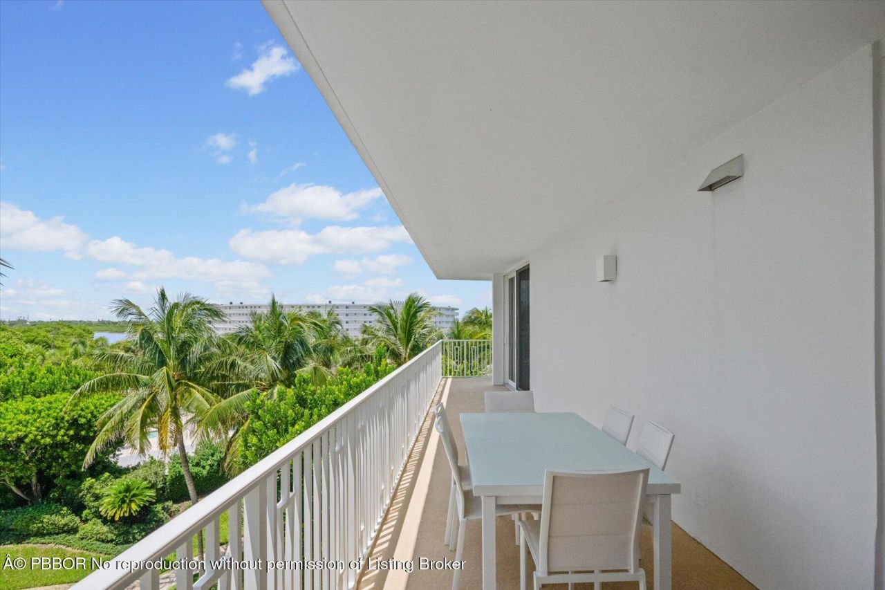 2500 S Ocean Boulevard, Unit 3A3, Palm Beach, FL 33480 Photo