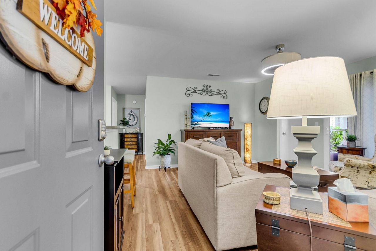 2011 N Highway 17 Photo 4