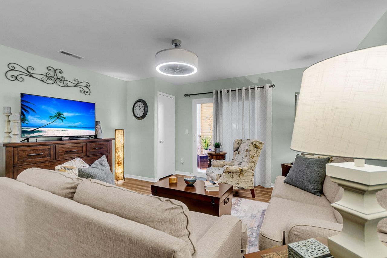 2011 N Highway 17 Photo 6