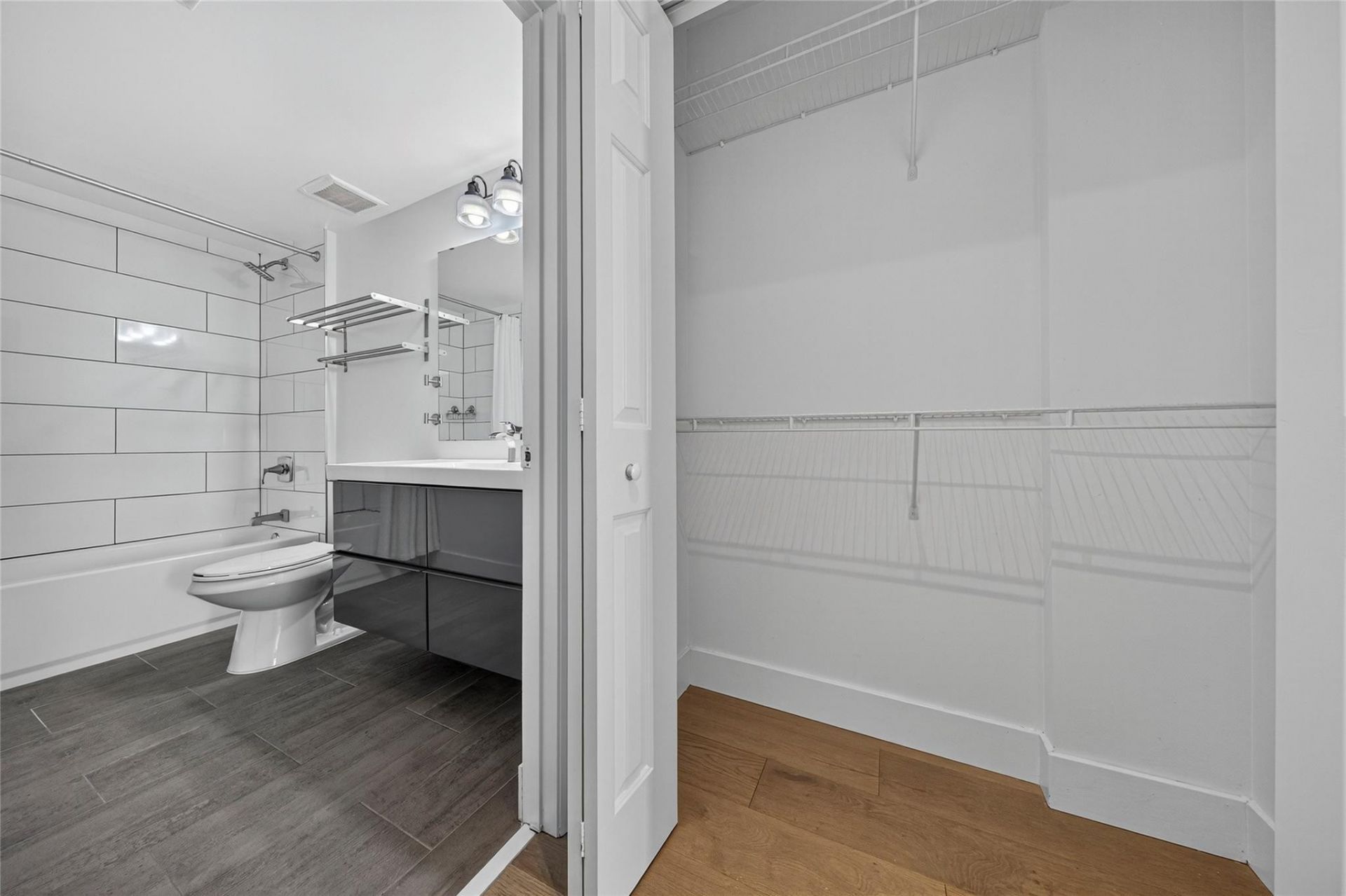 2421 NE 65th Street, Unit 209, Fort Lauderdale, FL 33308 Photo