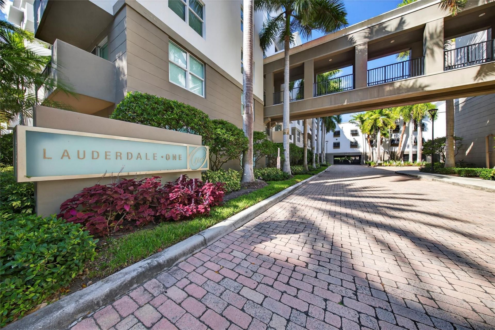 2421 NE 65th Street, Unit 209, Fort Lauderdale, FL 33308 Photo
