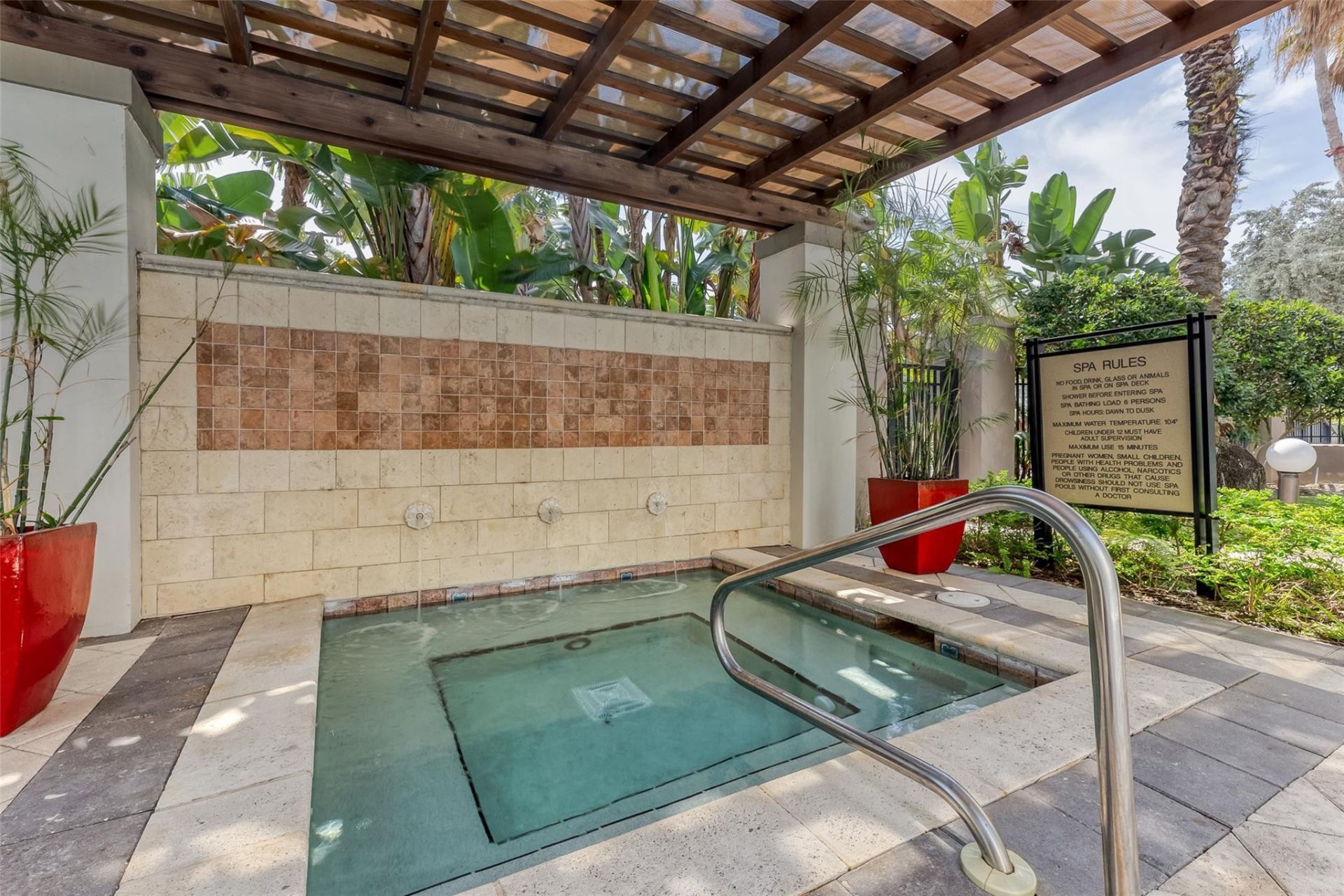 2421 NE 65th Street, Unit 209, Fort Lauderdale, FL 33308 Photo