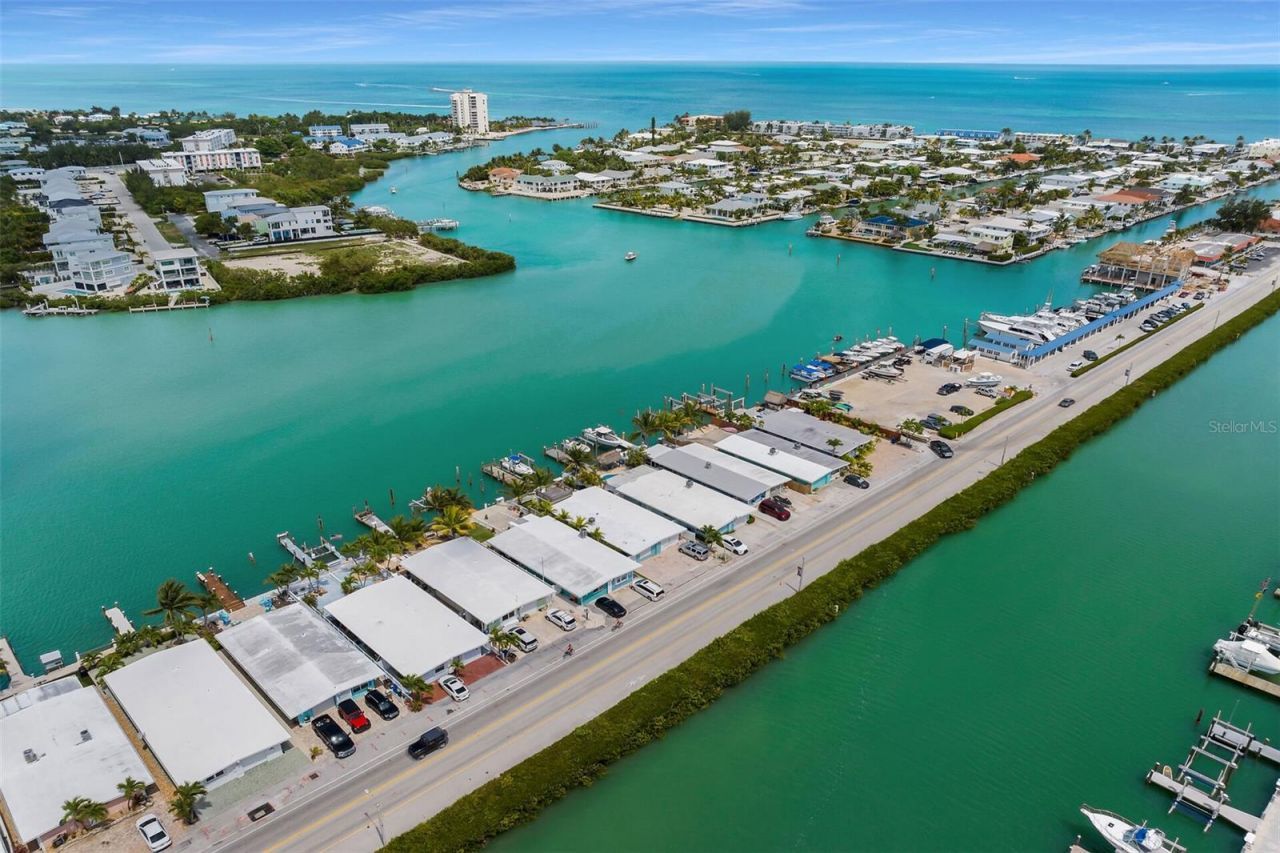 8 Sadowski Causeway, Key Colony Beach, FL 33051 Photo