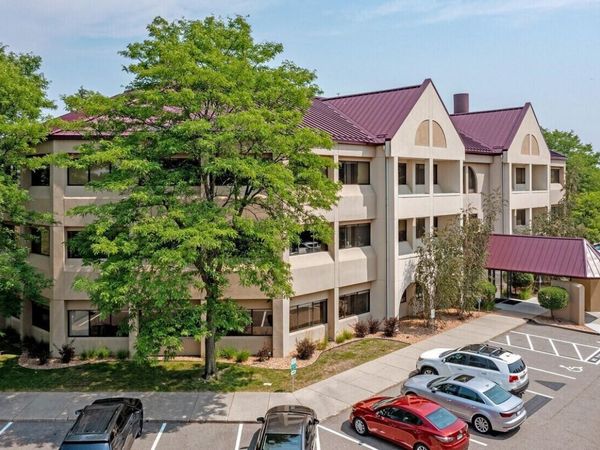 2000 Plymouth Road, Minnetonka, MN 55305