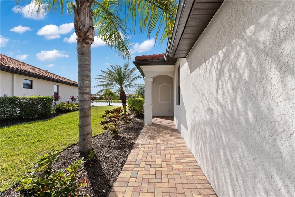 1439 Oceania Dr S, Naples, FL 34113 Photo
