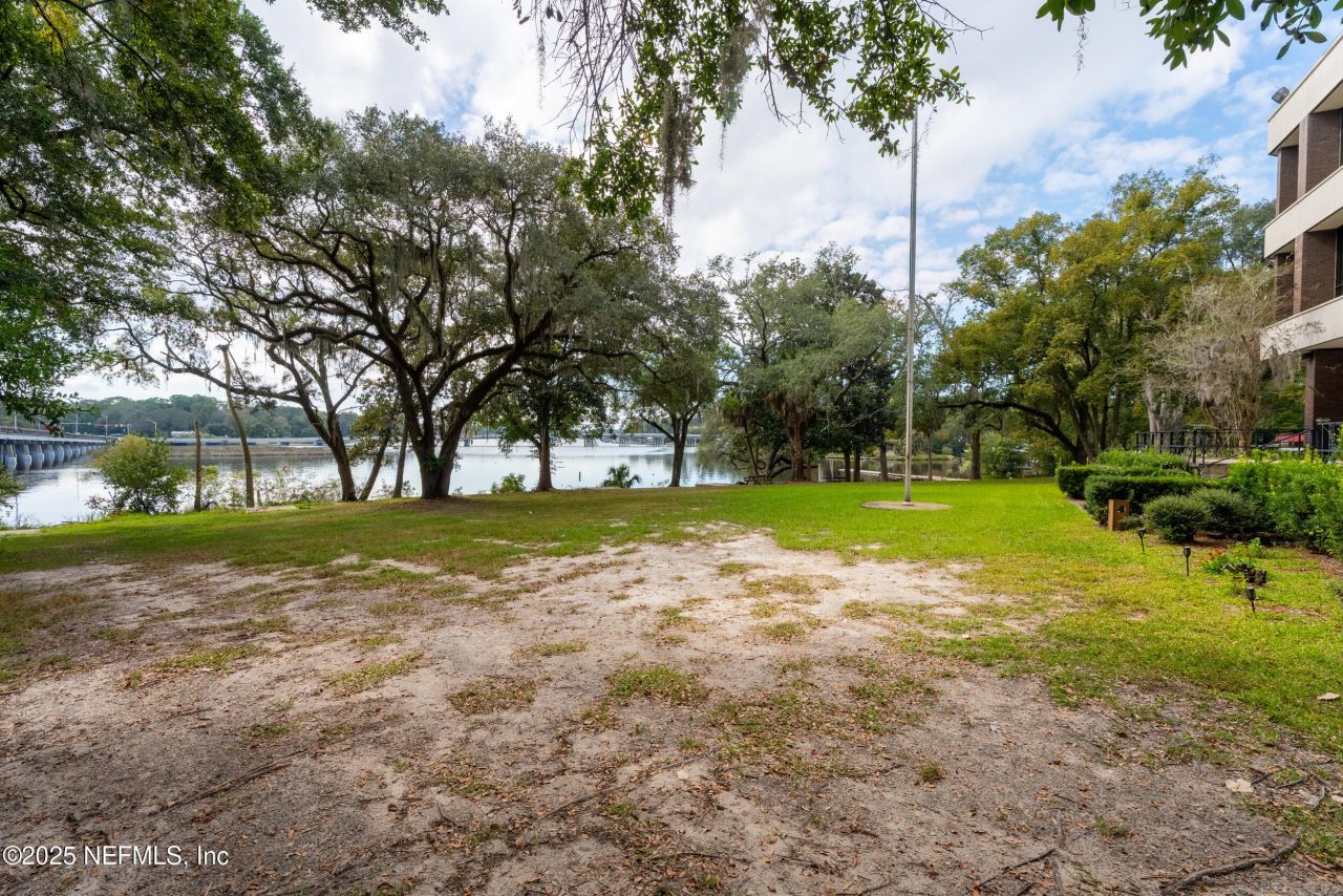 644 Cesery Boulevard, Jacksonville, FL 32211 Photo