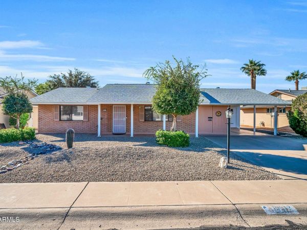 10517 W CUMBERLAND Drive, Sun City, AZ 85351