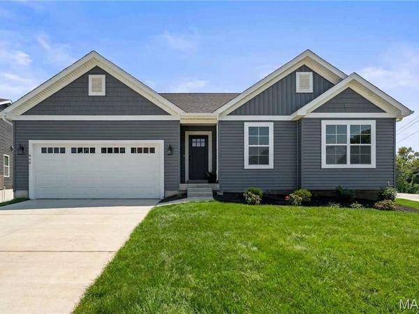 960 Brookfield Chase Court, Florissant, MO 63031