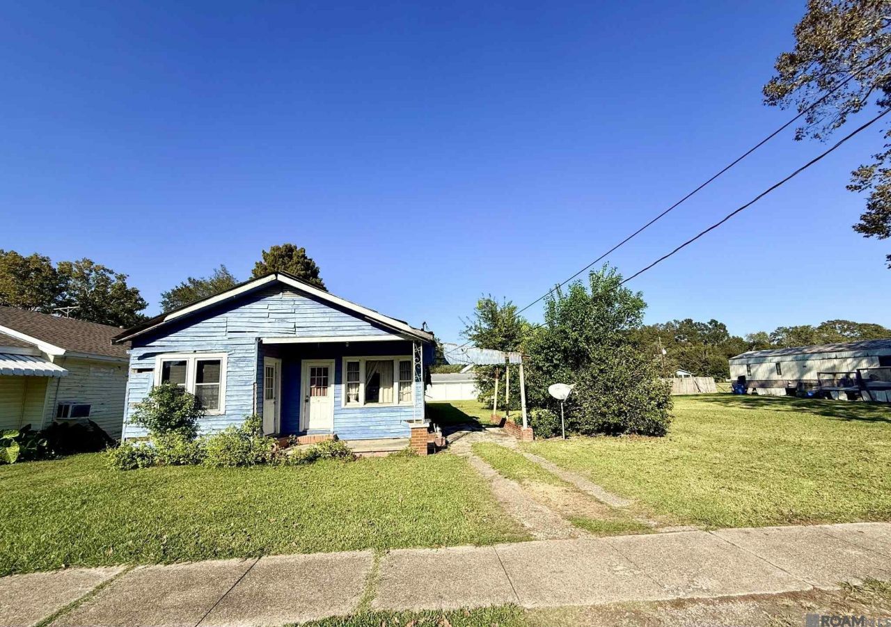 526 Gwin St, Brusly, LA 70719 Main Photo