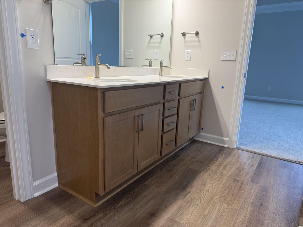 705 Upton Way Photo 29