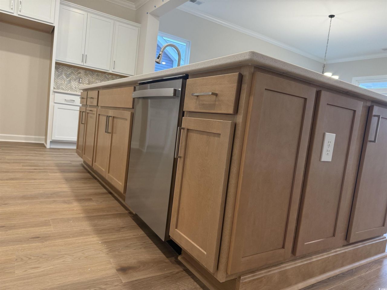 705 Upton Way Photo 6