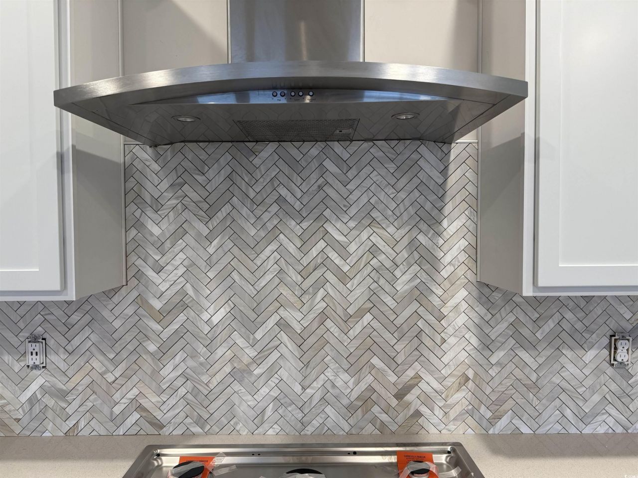 705 Upton Way Photo 8