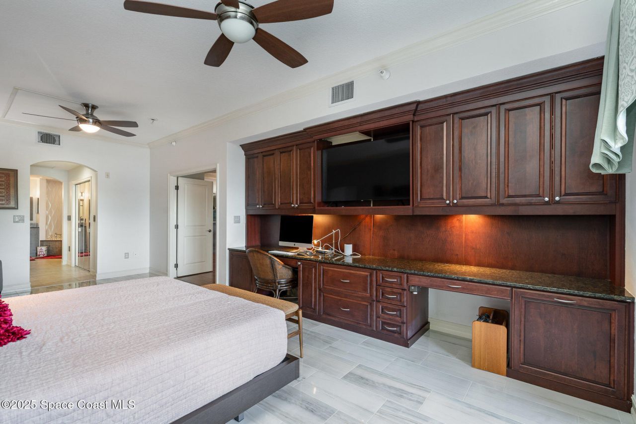 29 Riverside Drive, Unit 203, Cocoa, FL 32922 Photo