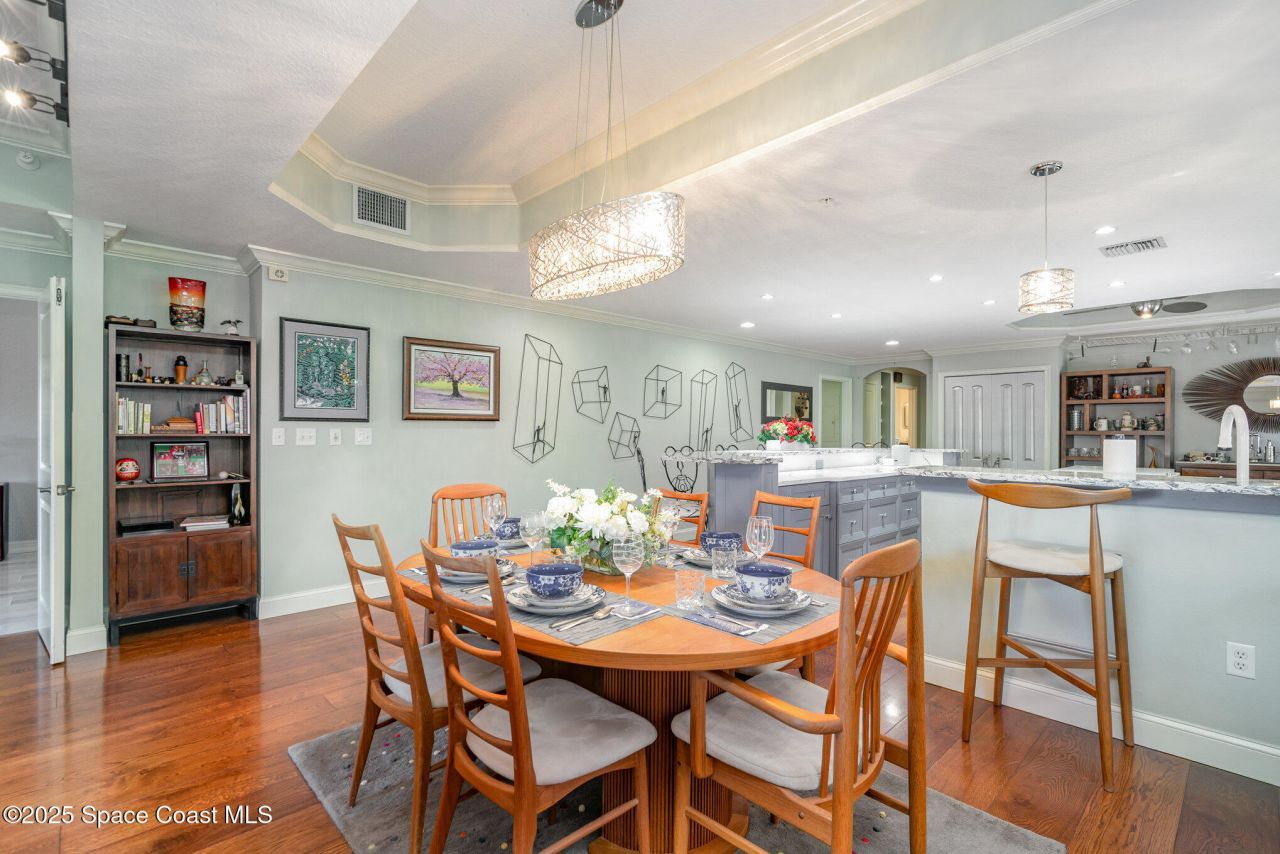 29 Riverside Drive, Unit 203, Cocoa, FL 32922 Photo