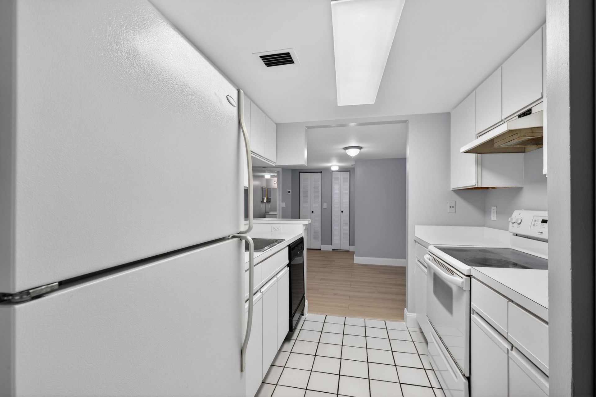 9977 Westview Drive, Unit 136, Coral Springs, FL 33076 Photo