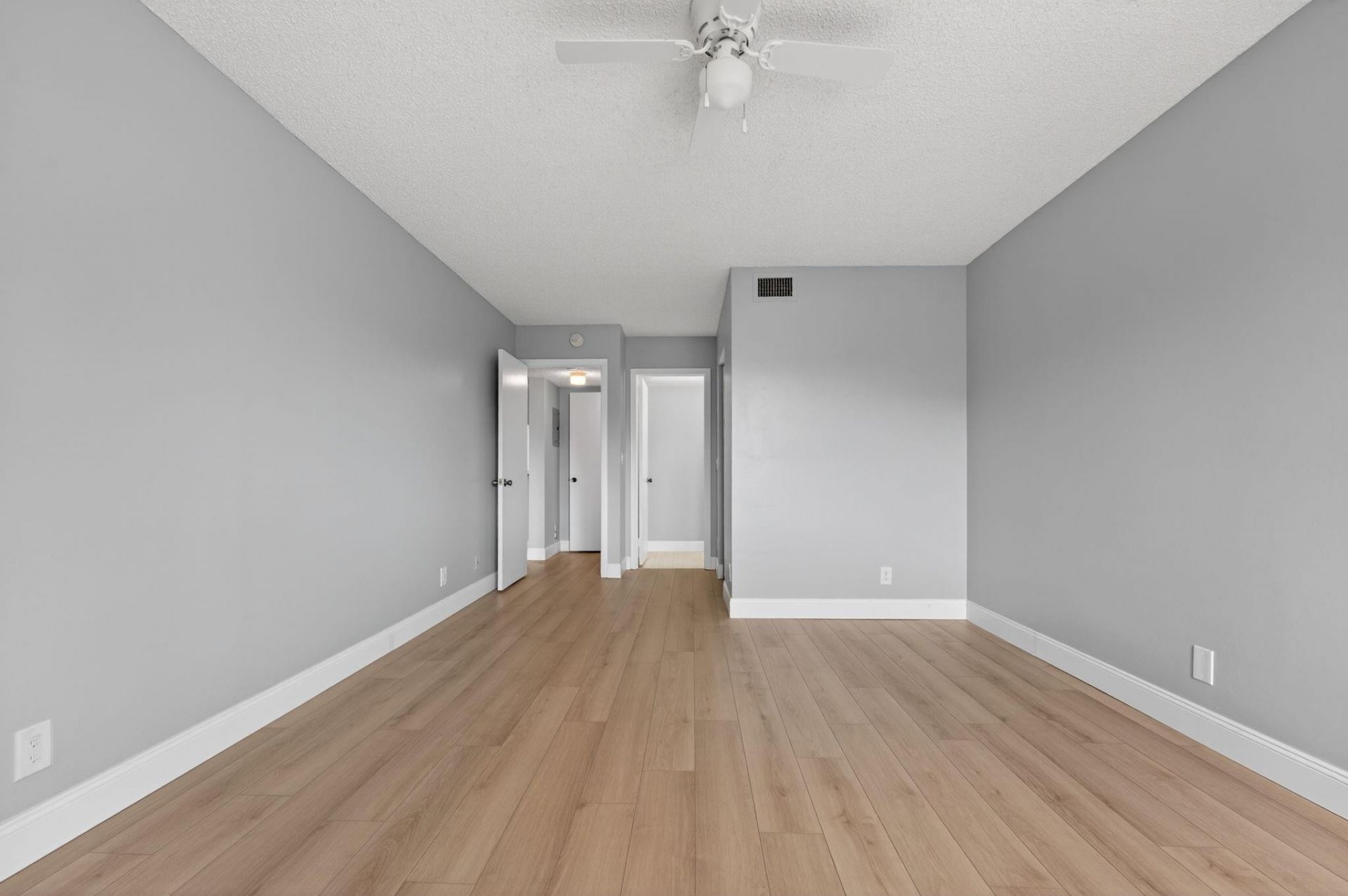 9977 Westview Drive, Unit 136, Coral Springs, FL 33076 Photo