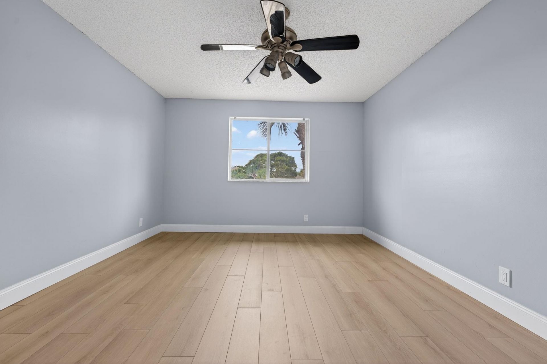 9977 Westview Drive, Unit 136, Coral Springs, FL 33076 Photo