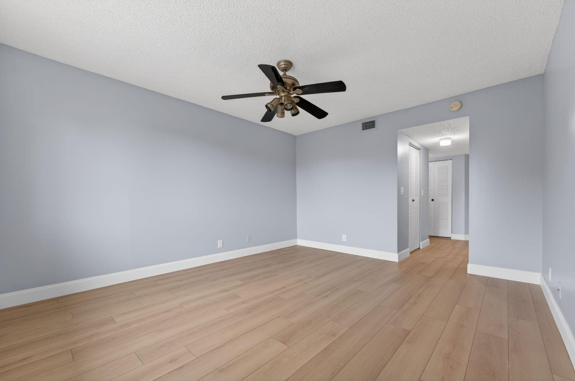 9977 Westview Drive, Unit 136, Coral Springs, FL 33076 Photo