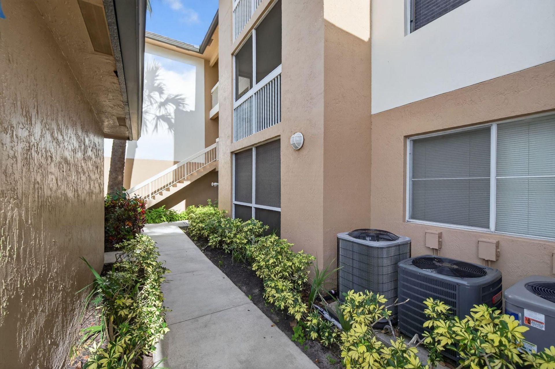 9977 Westview Drive, Unit 136, Coral Springs, FL 33076 Photo