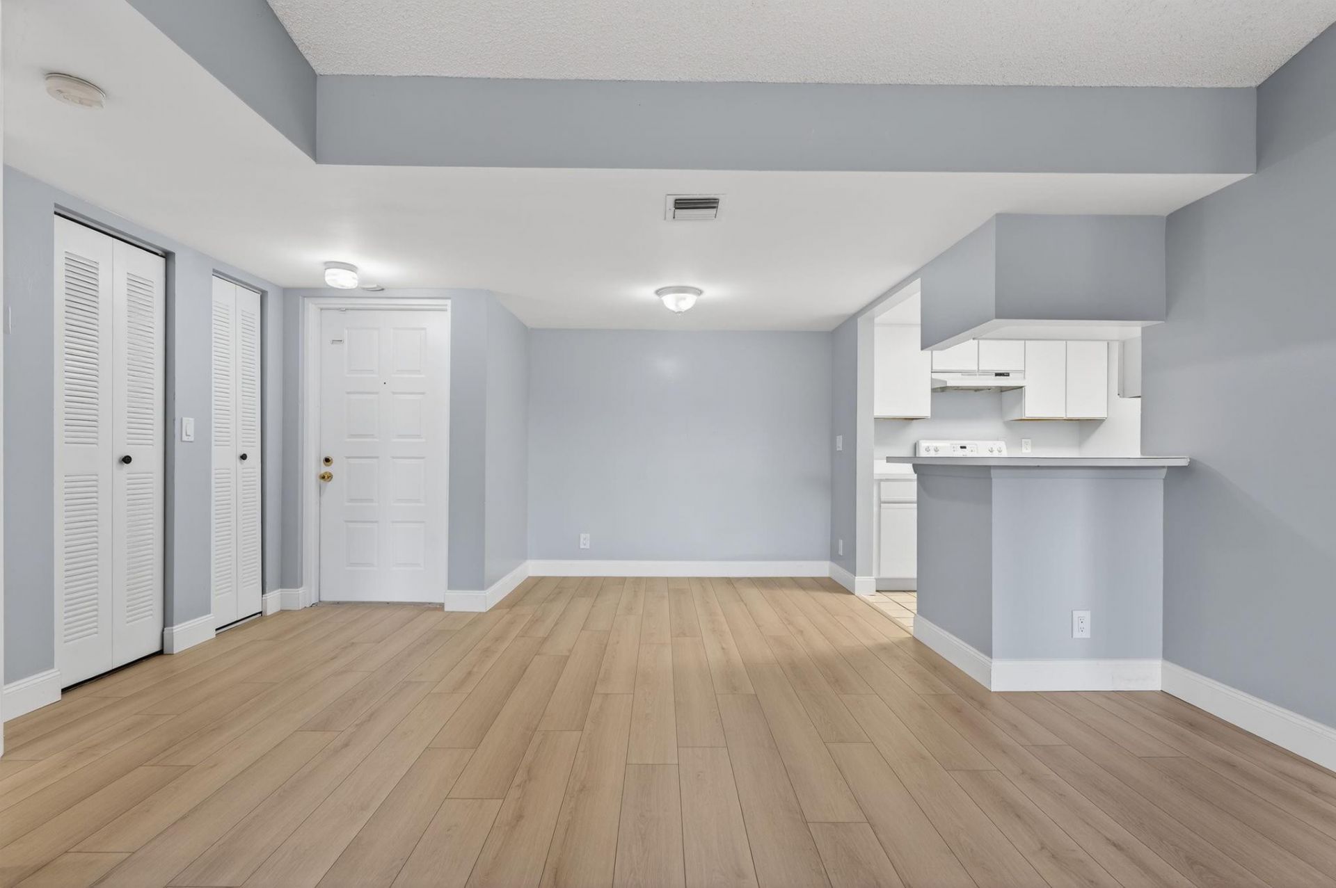 9977 Westview Drive, Unit 136, Coral Springs, FL 33076 Photo