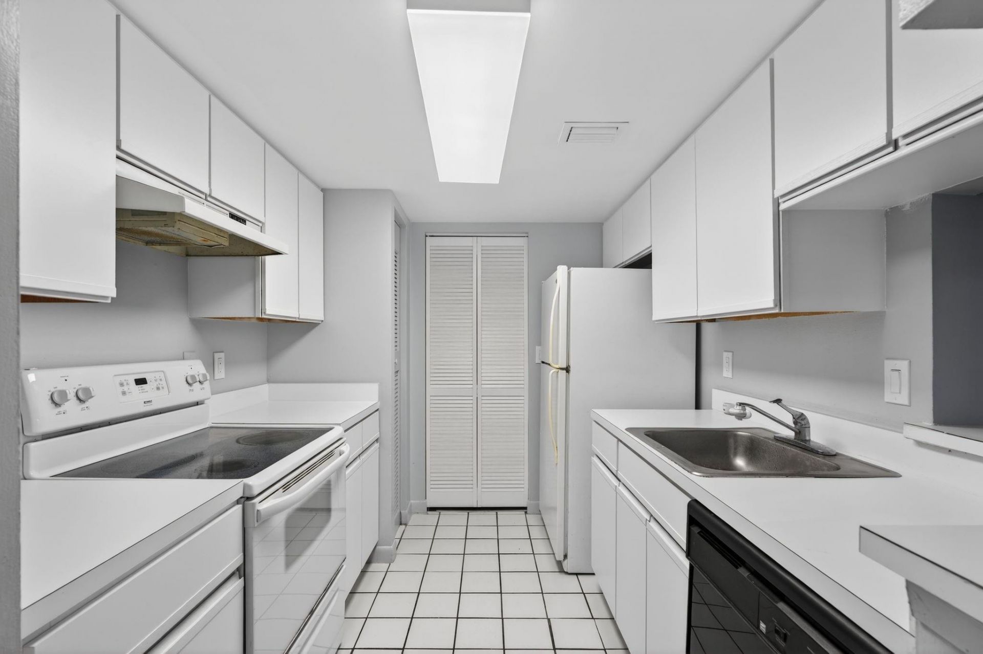 9977 Westview Drive, Unit 136, Coral Springs, FL 33076 Photo