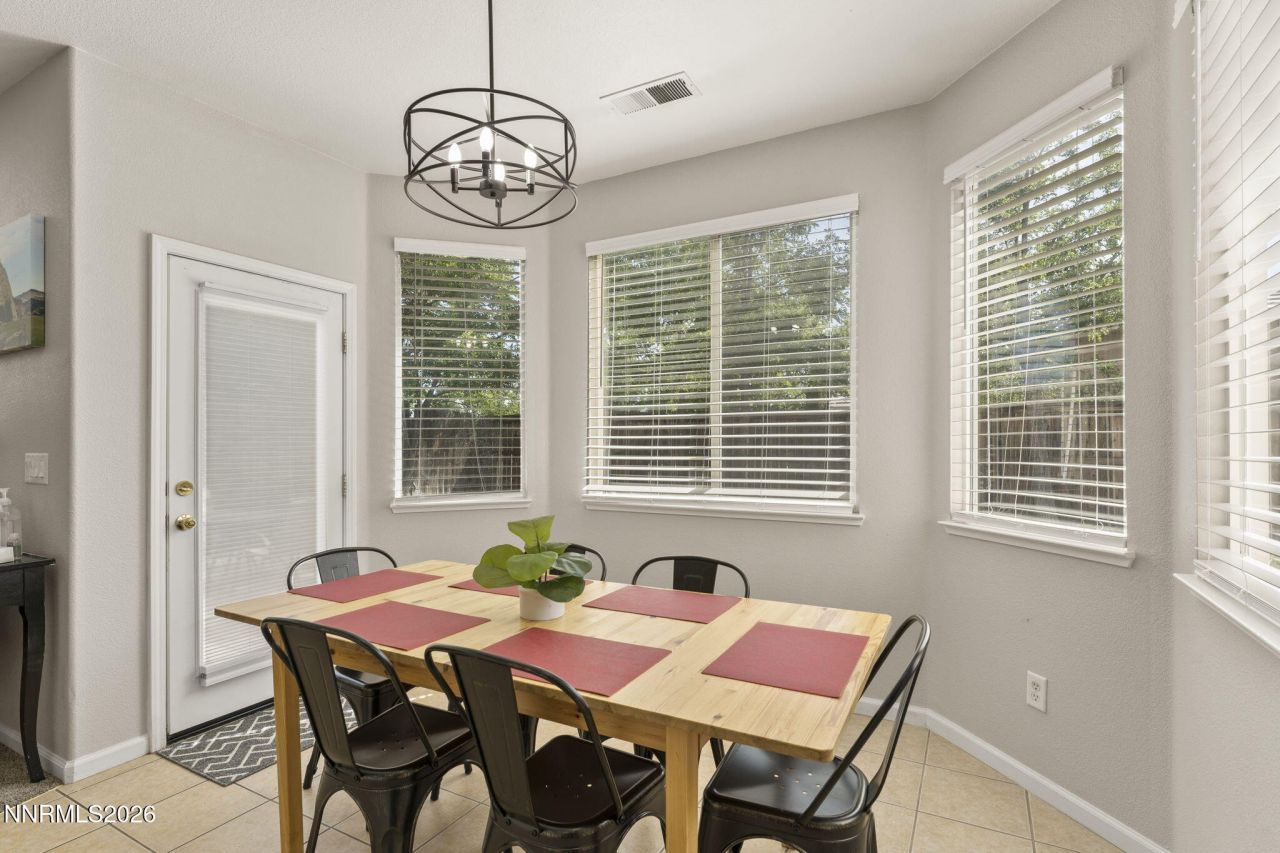 10640 Arbor Way, Reno, NV 89521 Photo