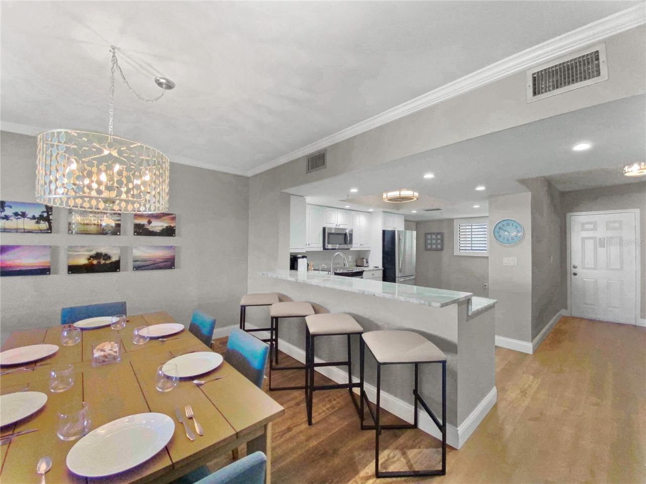 1445 Gulf Of Mexico Drive, Unit 305, Longboat Key, FL 34228 Photo