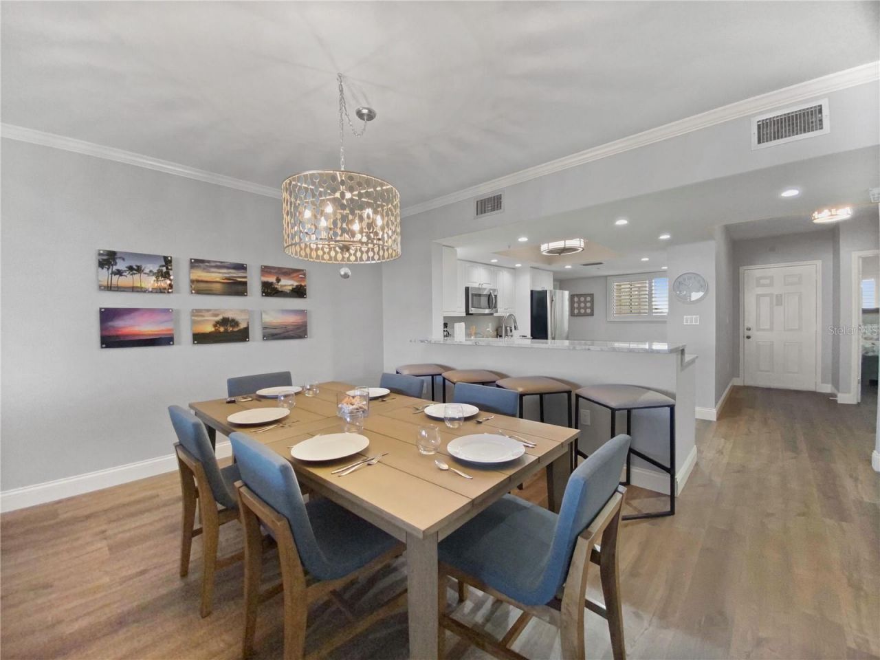 1445 Gulf Of Mexico Drive, Unit 305, Longboat Key, FL 34228 Photo