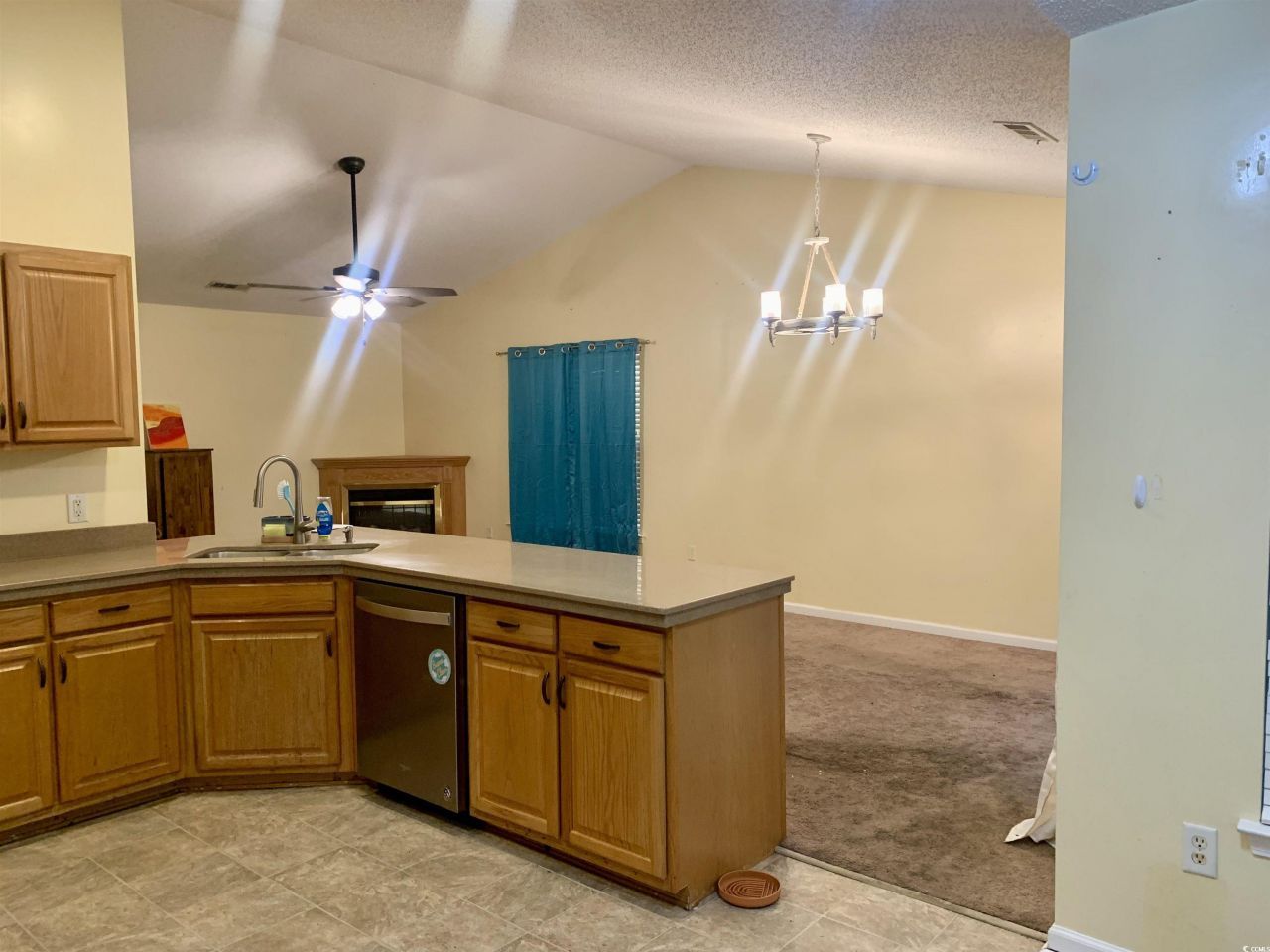 2004 Ocean Way Photo 10