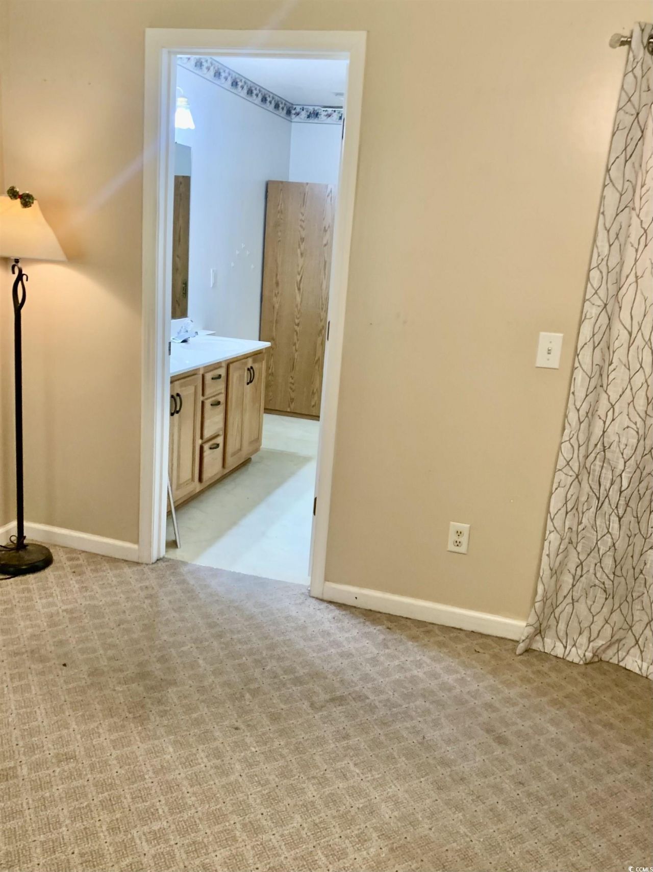 2004 Ocean Way Photo 15