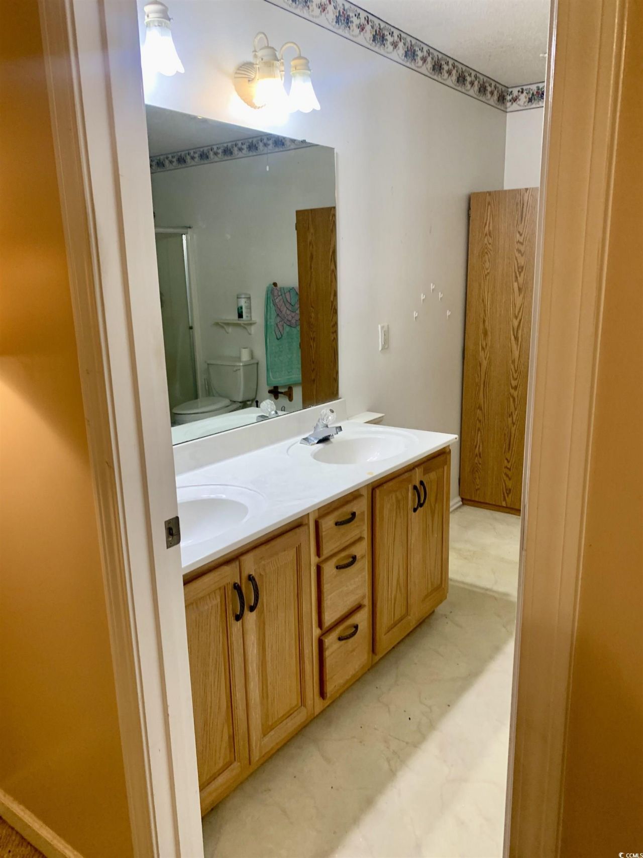 2004 Ocean Way Photo 16