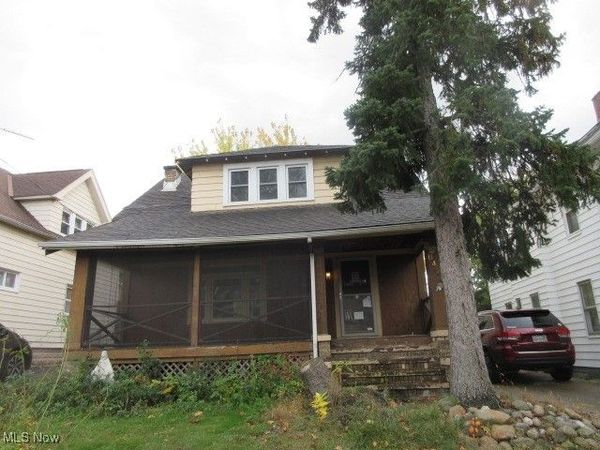 8420 Vineyard Avenue, Cleveland, OH 44105