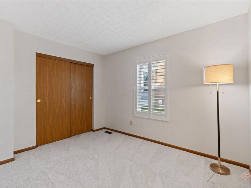 4476 Cliff Ridge Drive, Columbus, OH 43230 Photo 14