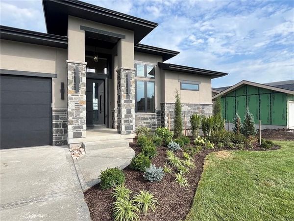 18109 Cody Street, Overland Park, KS 66013