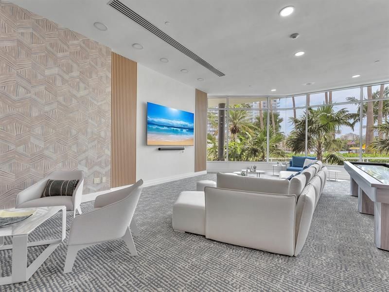 2670 E Sunrise Boulevard, Unit 705, Fort Lauderdale, FL 33304 Photo