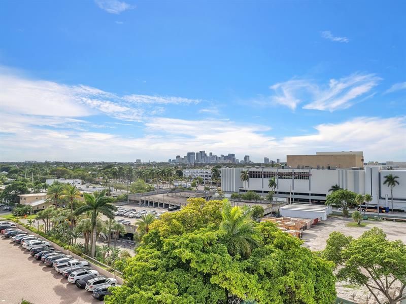 2670 E Sunrise Boulevard, Unit 705, Fort Lauderdale, FL 33304 Photo